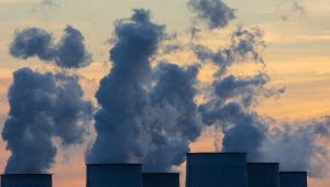 Melihat Komitmen Negara Berpolusi Tinggi dalam Capai Target NDC