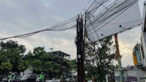 Penertiban Reklame di Bandung Digencarkan, Reklame Baru Justru bermunculan