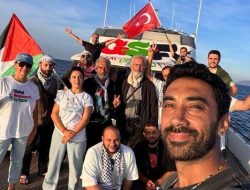 Mengapa Kapal Bantuan Berlayar Laut Meski Israel Tutup Jalur?