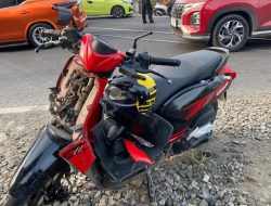 Tragedi di Rel Tuparev: Pengendara Motor Tewas Tertabrak KA Brantas, Diduga Terobos Palang Pintu