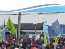 Ratusan Pekerja PT. Multistrada  Cikarang Kena PHK, Serikat Ancam Melawan