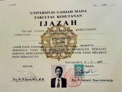 Ito Sumardi: Jika ijazah Jokowi yang disita polisi tidak asli, pasal jerat Roy Suryo cs auto gugur